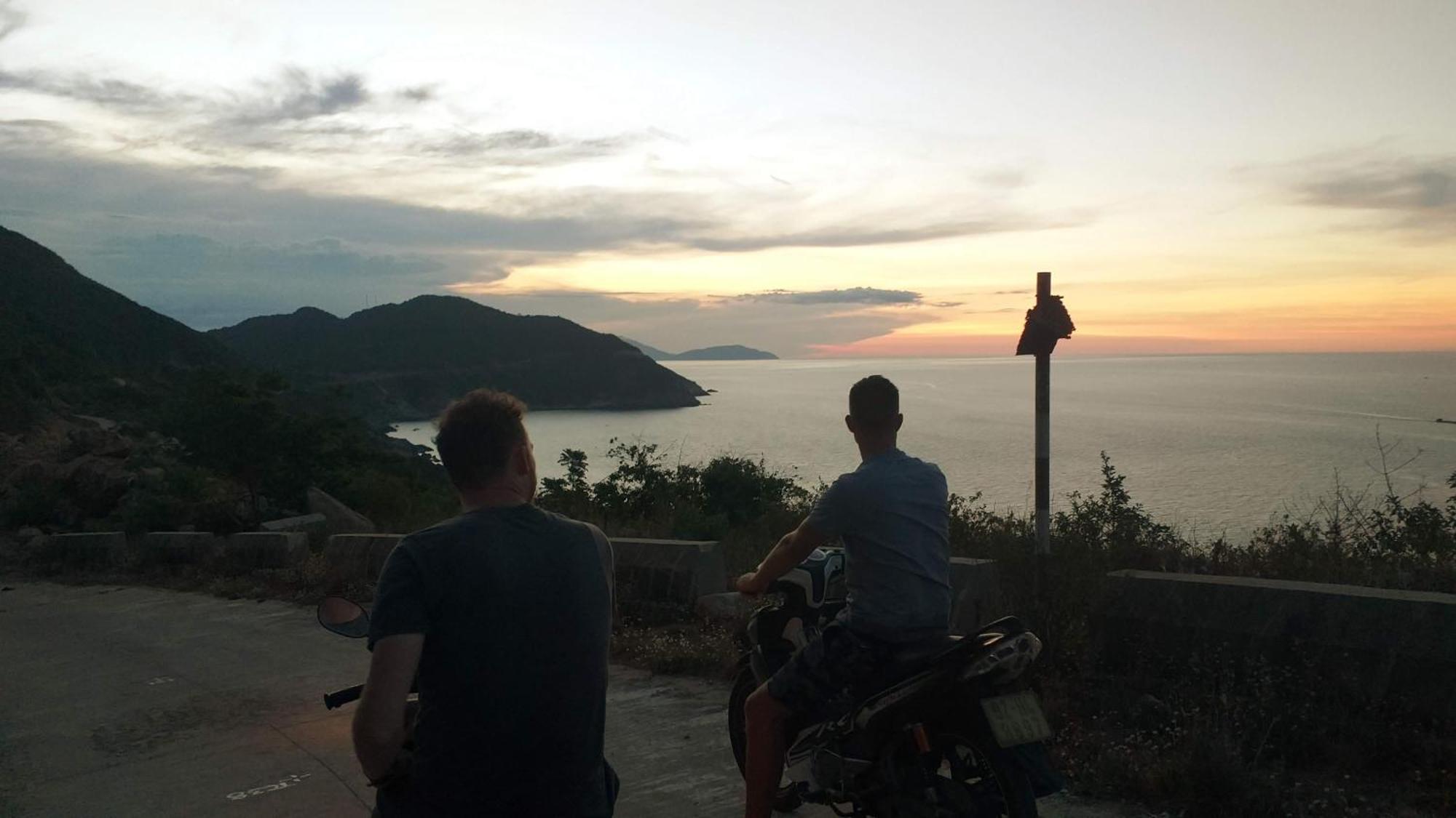 Cham Island Homestay Lau Thu Tân Hiệ Exterior foto